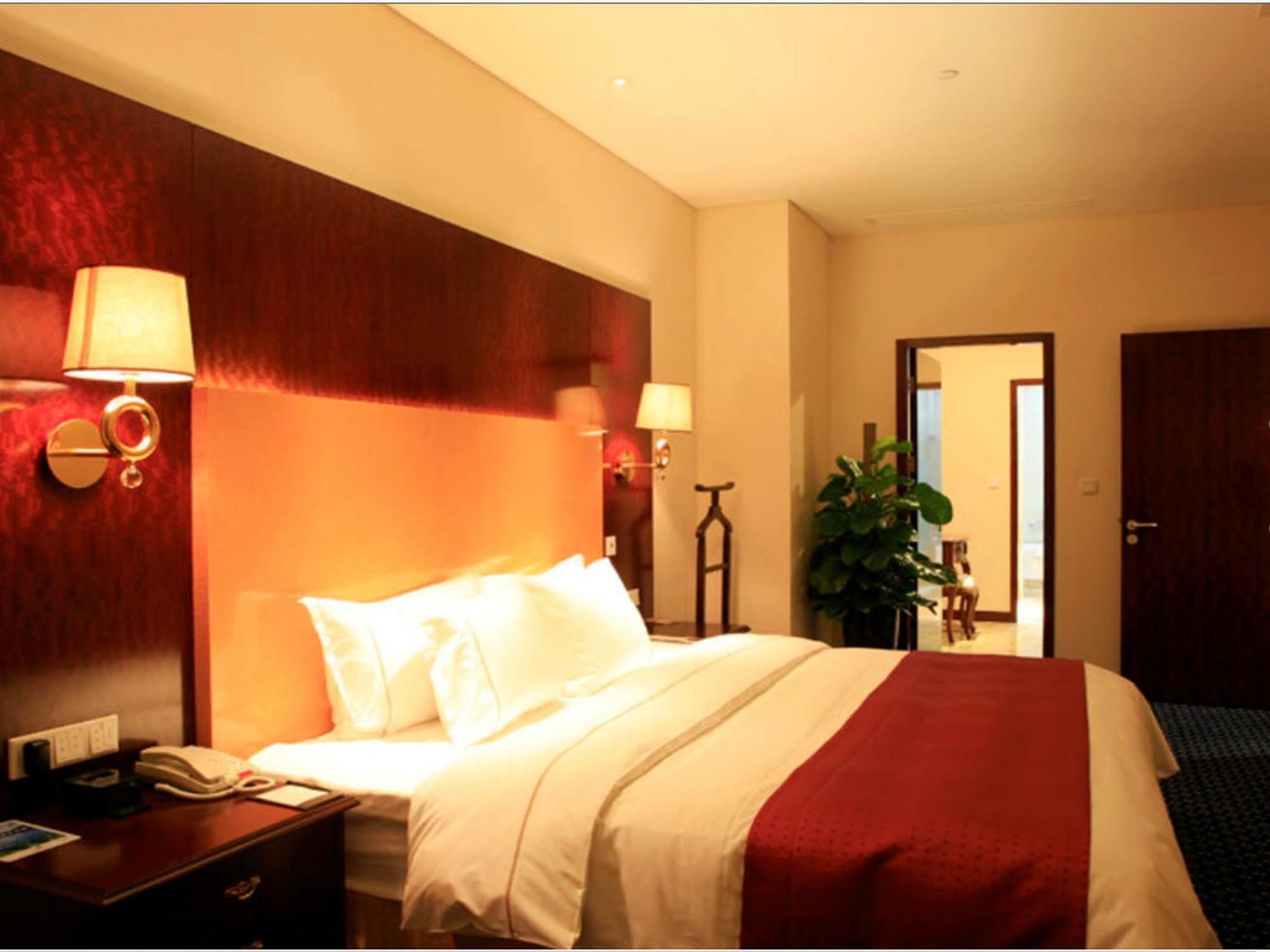 Teda International Club Hotel Tianjin Eksteriør billede